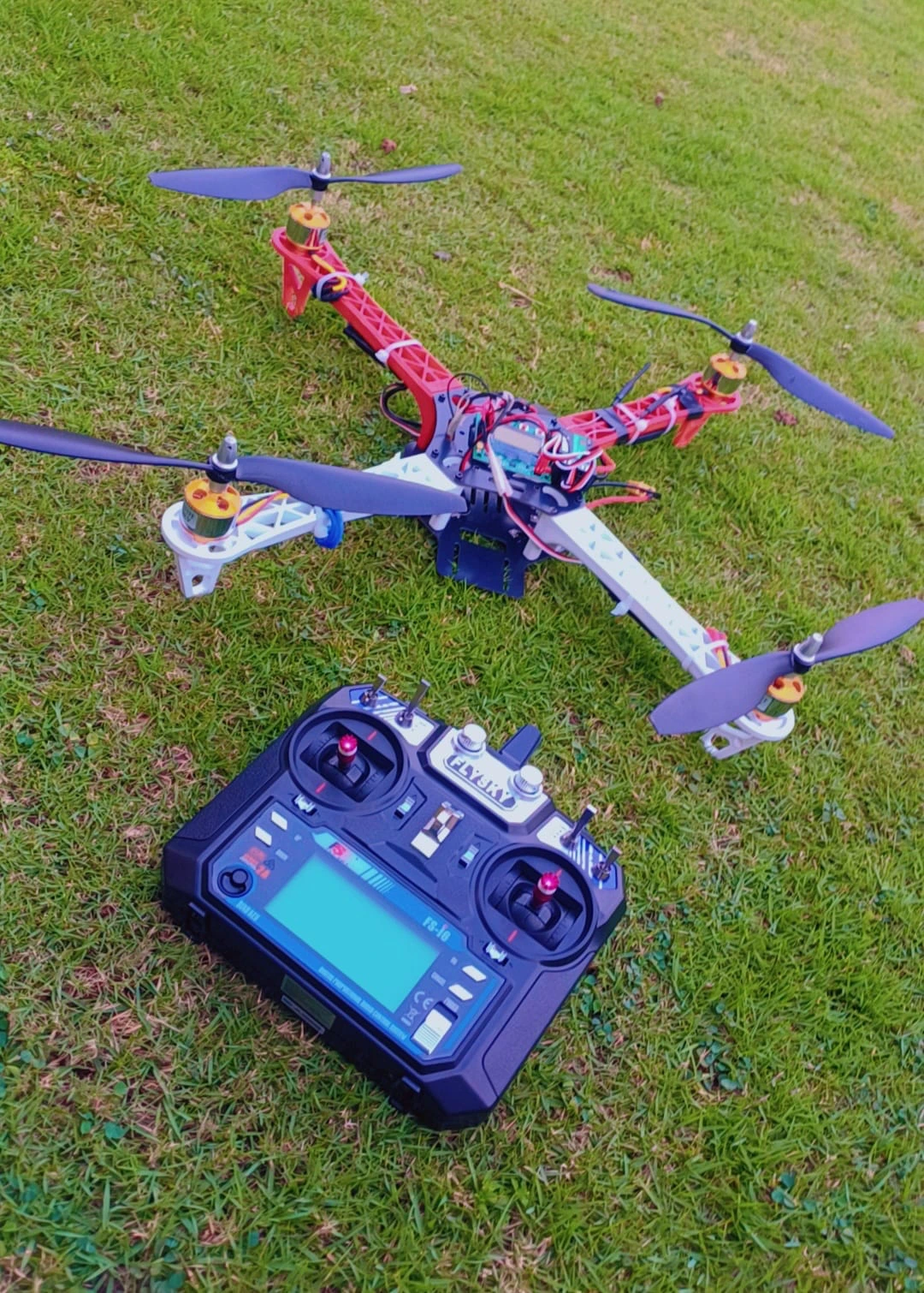 SkyHawk X4 - Custom Built Quadcopter Drone